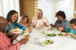 Why eating with the family is good for your children